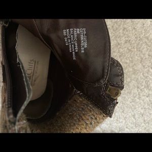 Brown Cliff boots for sale, in good shape, only used a couple of times.